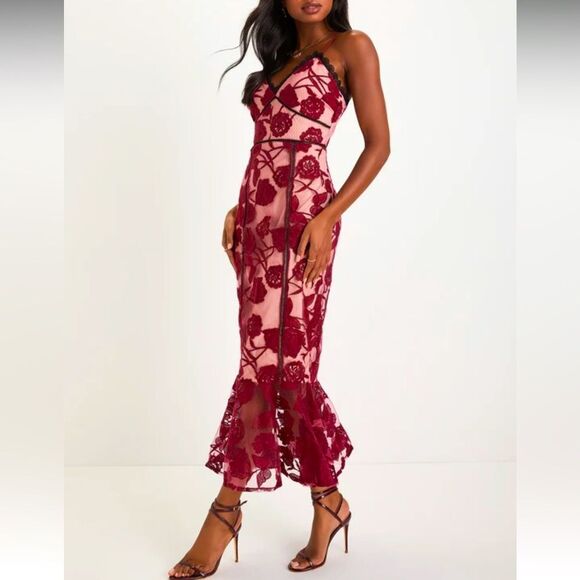 NWT Lulus Alluring Dream Burgundy Floral Mesh Lace Trumpet Midi Dress, Small - Picture 2 of 11